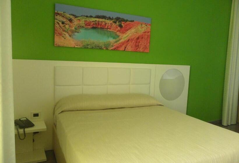 Номер Стандарт, Motel S.16