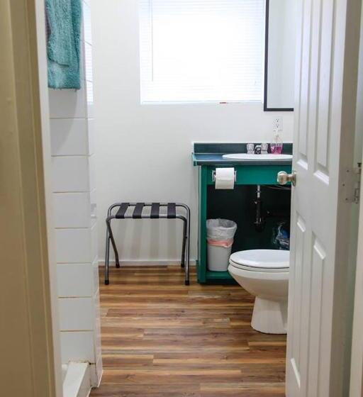 חדר סטנדרט, C&n Backpackers   Ucluelet