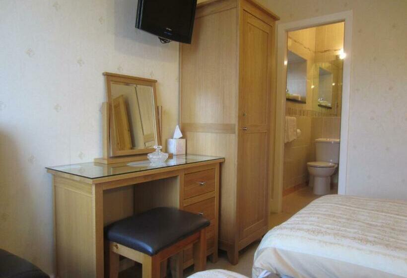 Номер Стандарт, Gwrach Ynys Country Guest House