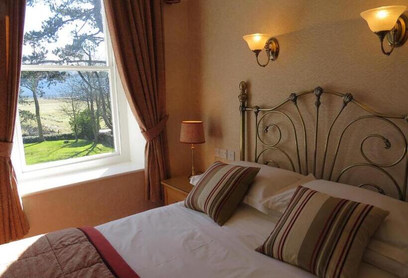 Семейный Номер Вид на Сад, Gwrach Ynys Country Guest House