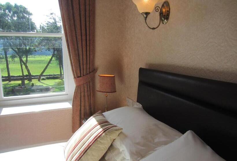 Семейный Номер Вид на Сад, Gwrach Ynys Country Guest House