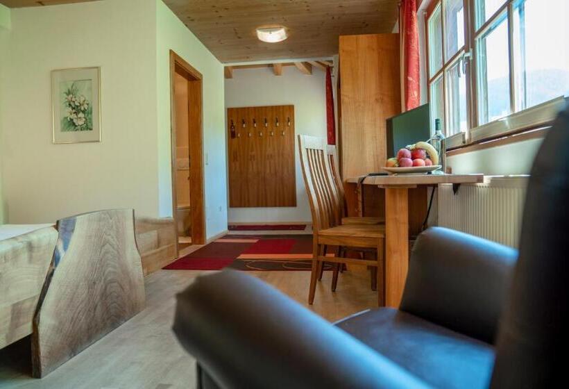 Студия Стандарт, Familienhotel Unterreith
