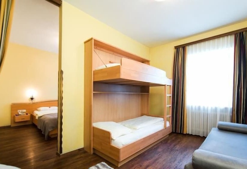 Номер Стандарт, Familiengut Ertlhof