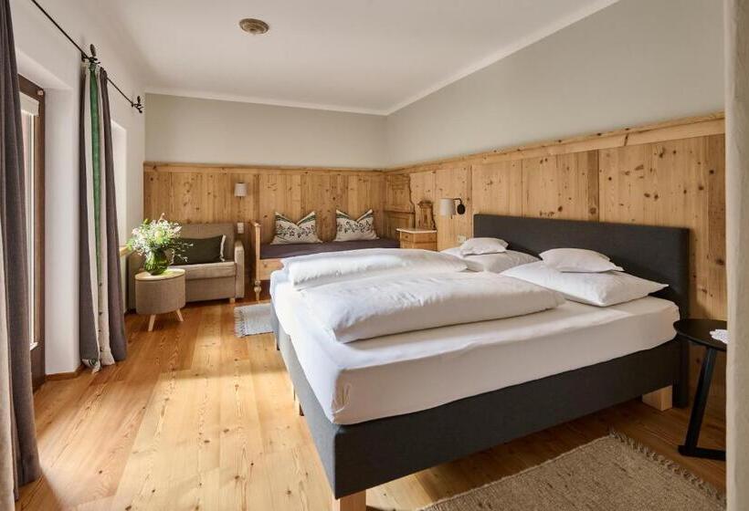 Номер Стандарт с Балконом, Haus Tirol