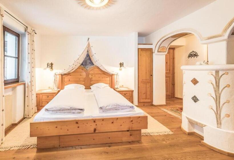 Полулюкс, Haus Tirol