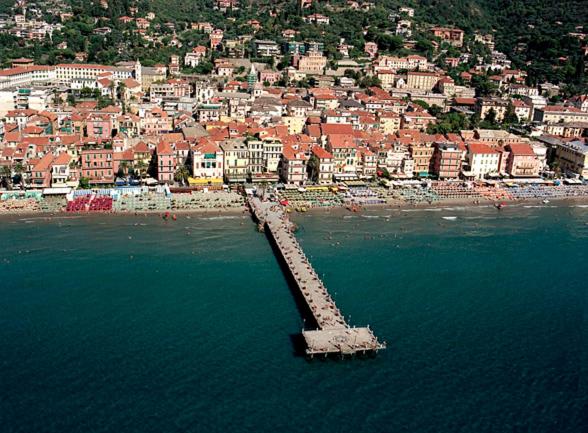Номер Стандарт, Ligure