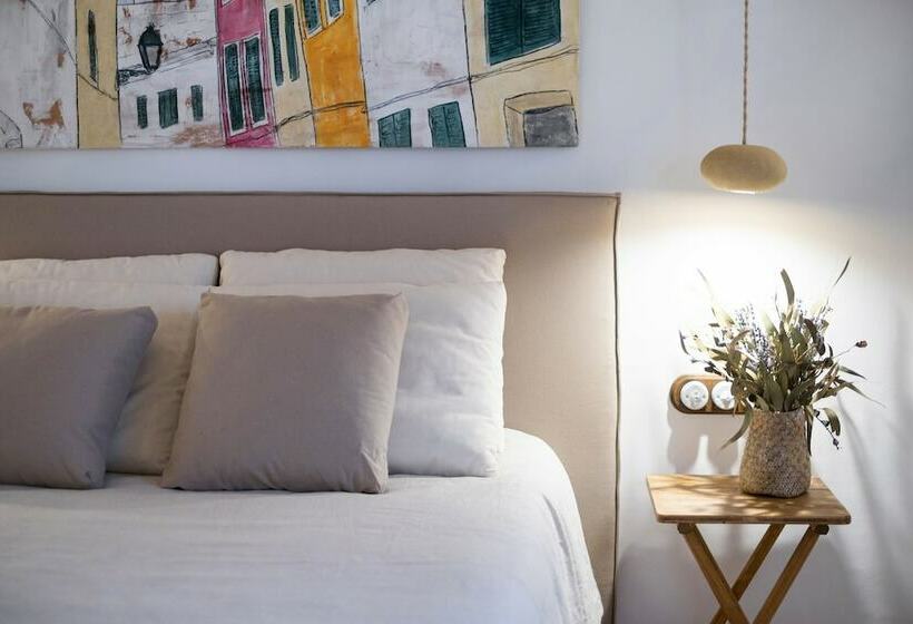 Номер Deluxe, Nou Sant Antoni