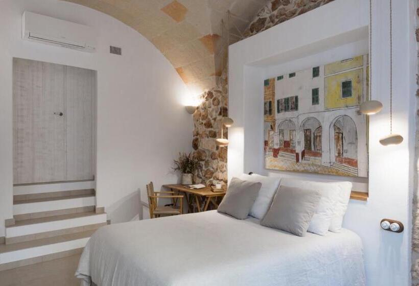 Номер Deluxe, Nou Sant Antoni