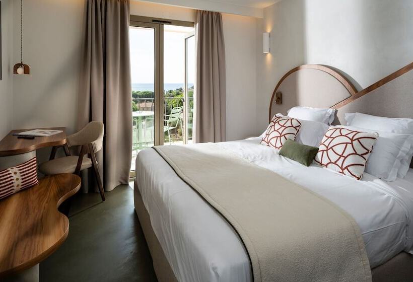 Номер Superior Вид на Море, Hôtel Du Parc Cavalaire Sur Mer