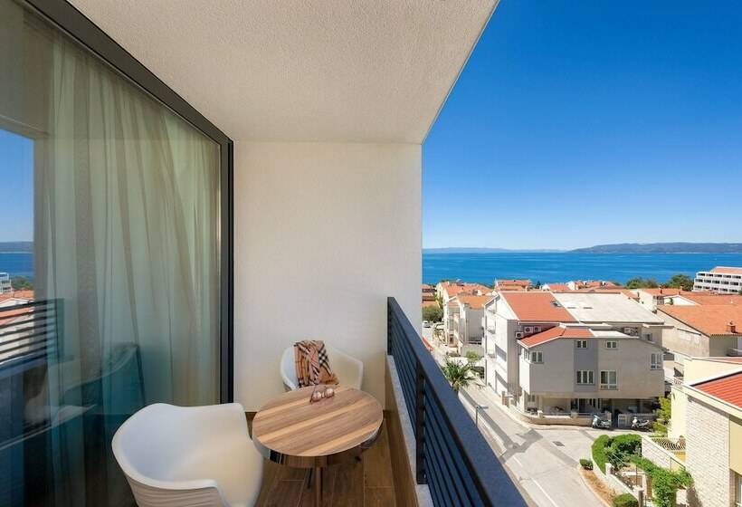 Номер Deluxe Вид на Море Боковой, Boutique Hotel Ani   Adults Only
