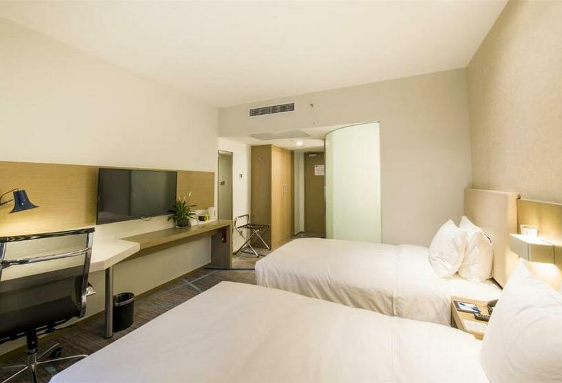 Номер Стандарт, Holiday Inn Express Chengde Downtown, An Ihg