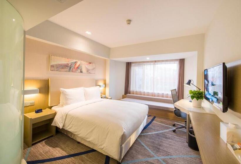 Стандартный Номер Кровать Кинг, Holiday Inn Express Chengde Downtown, An Ihg