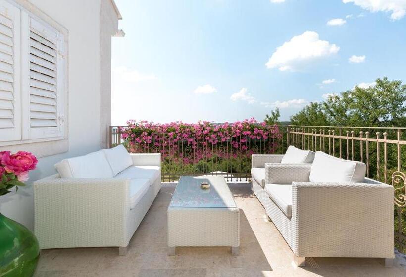 Comfort suite with sea view, Villa Stefanija Small Boutique Hotel&restaurant