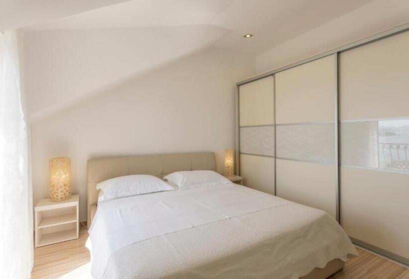 海の見える２ベッドルームアパートメント, Pansion Casa