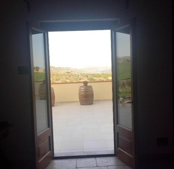 身障者適用キングサイズベッドルーム, Agriturismo La Casa Di Bacco