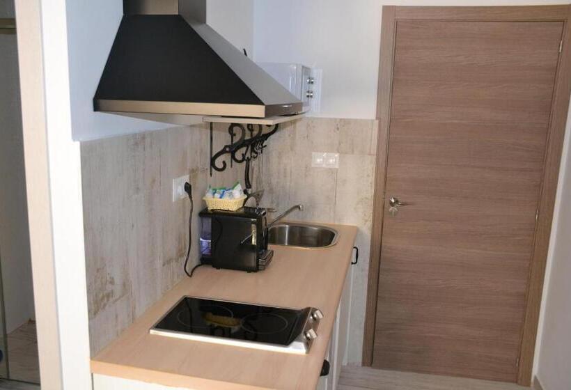 スタンダードスタジオ, Apartamentos Gorbea Suites