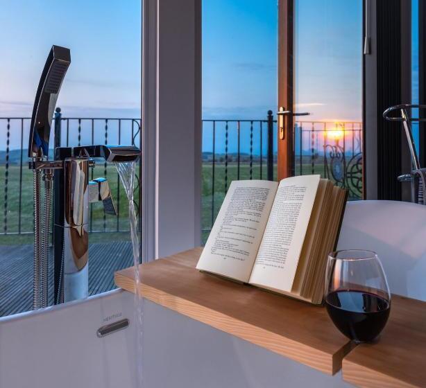 Люкс с Балконом, Tarskavaig B&b