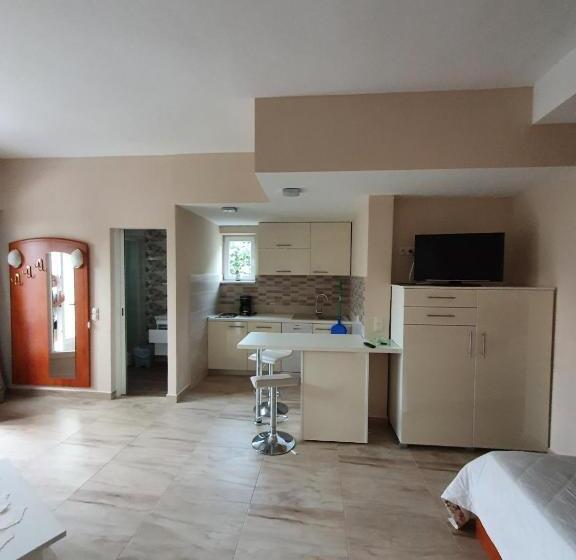 패밀리 룸, Palma Guesthouse
