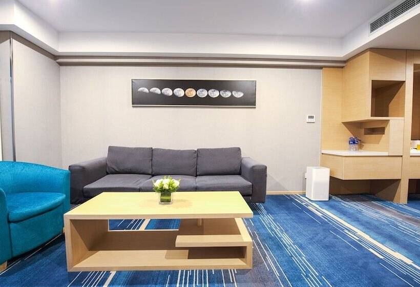 Люкс, Holiday Inn Express Chifeng Hongshan By Ihg