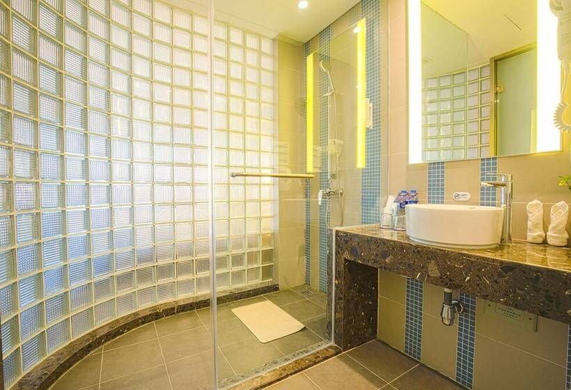 Люкс, Holiday Inn Express Chifeng Hongshan By Ihg