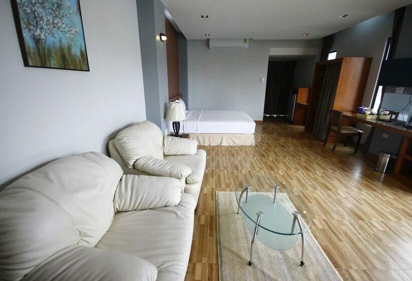 디럭스 룸, Radina Residence