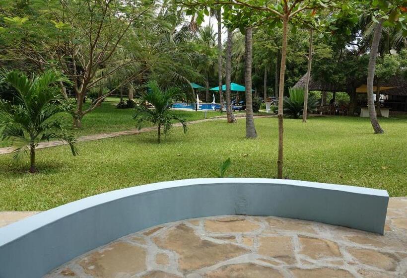 سوییت با چشم‌انداز باغ, Residence Maison Müge