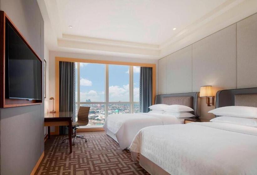 Номер Executive, Sheraton Petaling Jaya