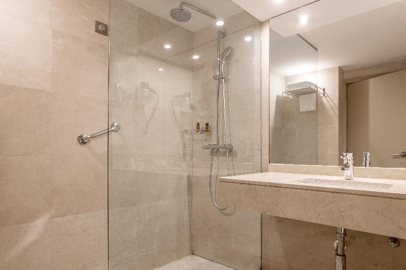 Номер Deluxe Вид на Город, Sheraton Petaling Jaya
