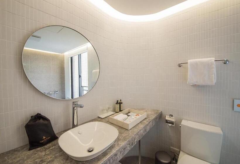 اتاق سوپریور, Hôtel De ľeau