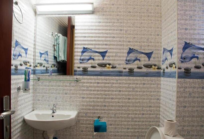 اتاق استاندارد یک نفره, Kenendia