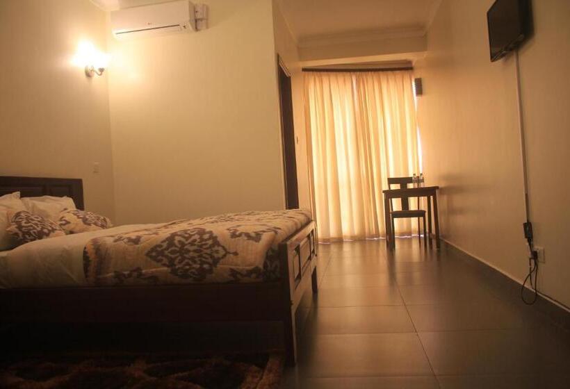 اتاق استاندارد, Kenendia
