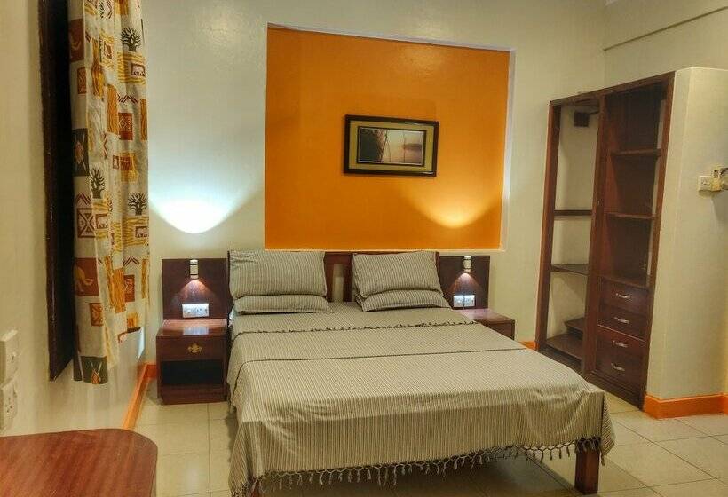 Семейный Номер, Marigold Guest House