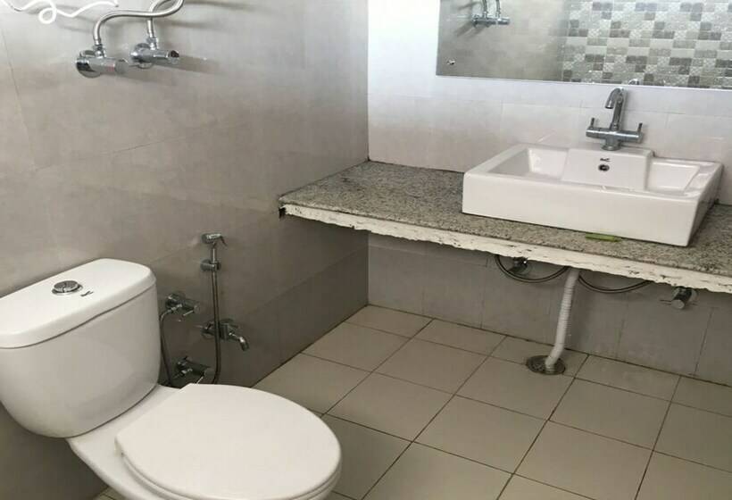 Номер Deluxe, Adb Rooms Hotel Patnitop