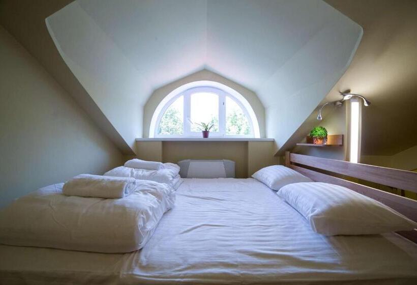 Семейный Номер, Dream Hostel Poltava