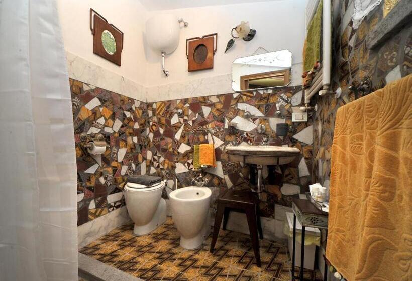 Номер Стандарт Трехместный, La Canonica Dei Fiori   Anna Fendi Country House