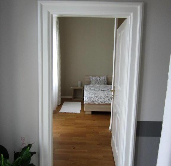 اتاق استاندارد, Aurelia Rooms