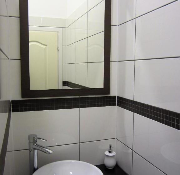 اتاق استاندارد, Aurelia Rooms