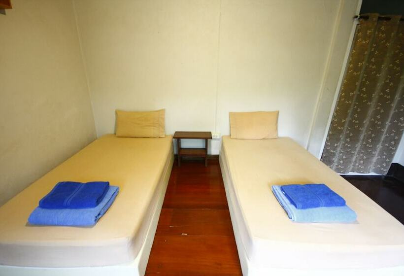 کابین, Koh Kood Neverland Beach Resort