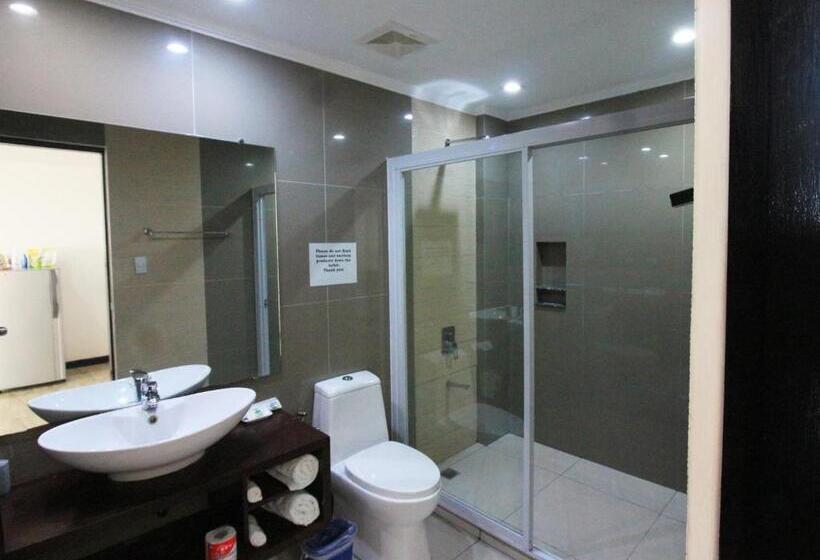 اتاق لوکس با چشم‌انداز دریا, Manarra Sea View Resort