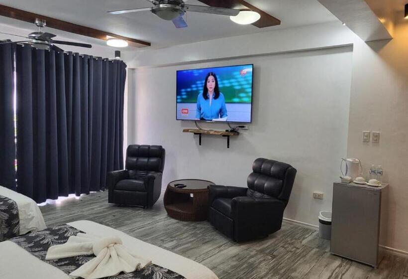 اتاق استاندارد با بالکن, Manarra Sea View Resort