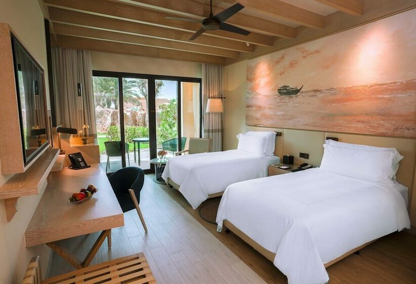 Номер Стандарт Вид на Сад, Saadiyat Rotana Resort And Villas
