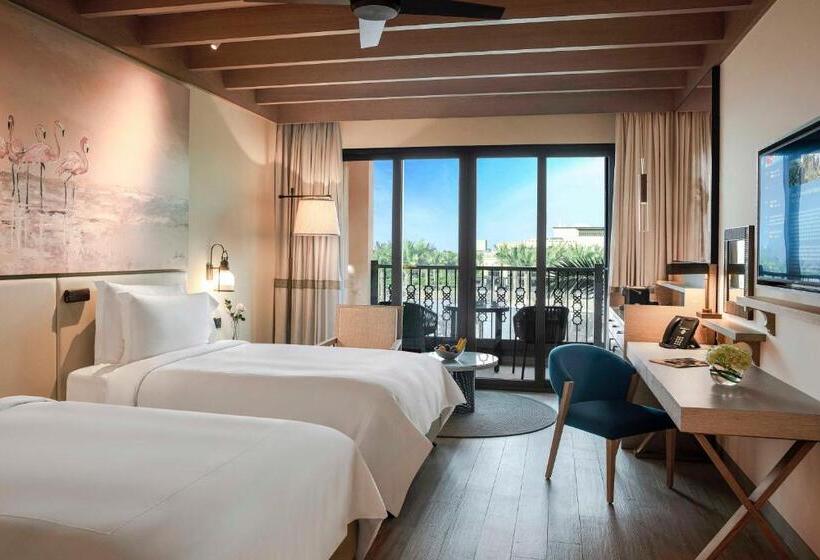 Номер Стандарт с Балконом, Saadiyat Rotana Resort And Villas