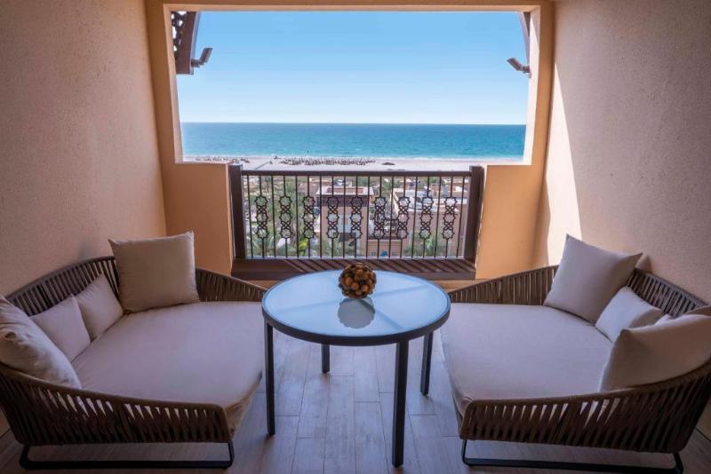 Люкс Вид на Море, Saadiyat Rotana Resort And Villas