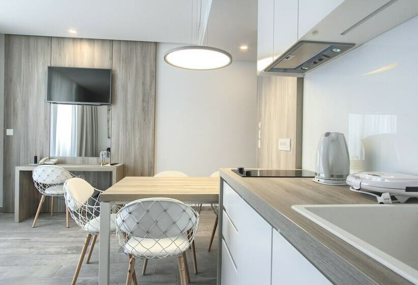 바다 전망 스위트, Kalamota Beach House