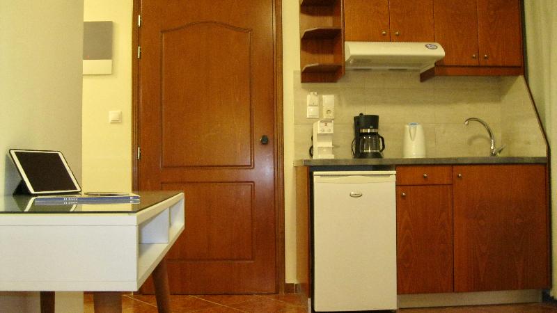 آپارتمان 1 خوابه با چشم‌انداز جانبی دریا, Iolkos Hotel Apartments