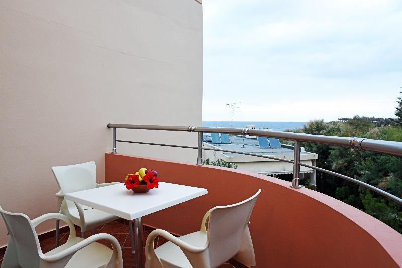 آپارتمان 1 خوابه با چشم‌انداز جانبی دریا, Iolkos Hotel Apartments