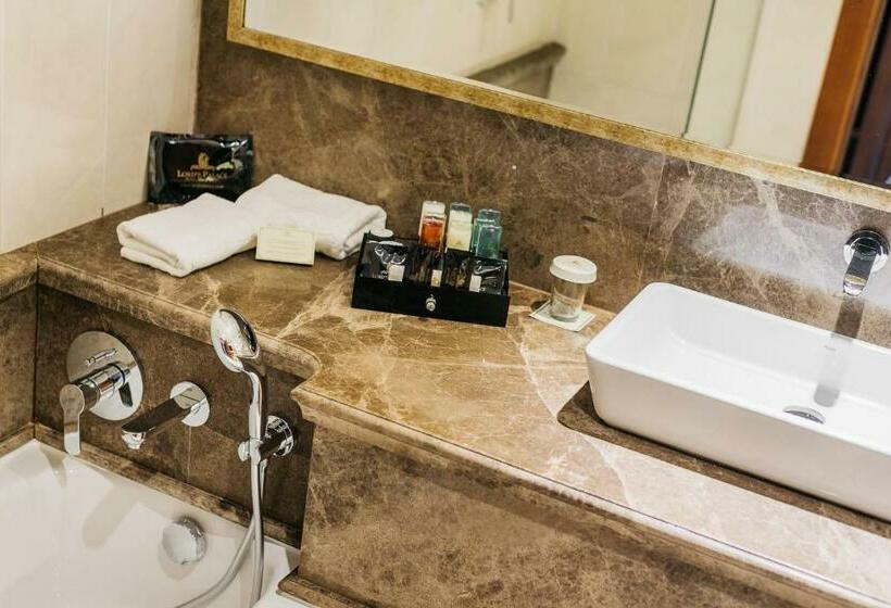 Номер Стандарт Адаптированный для Инвалидов, Lords Palace Hotel Spa Casino