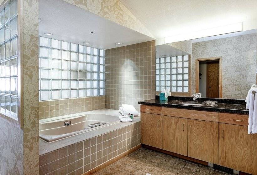 آپارتمان 4 خوابه, Christiania Condominiums  Coraltree Residence Collection