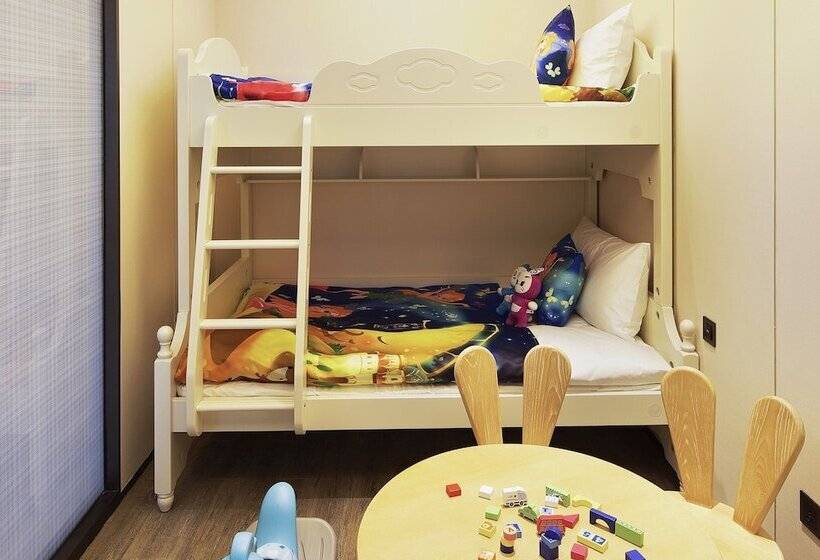 Family Suite, Crowne Plaza Nanchang Wanli By Ihg