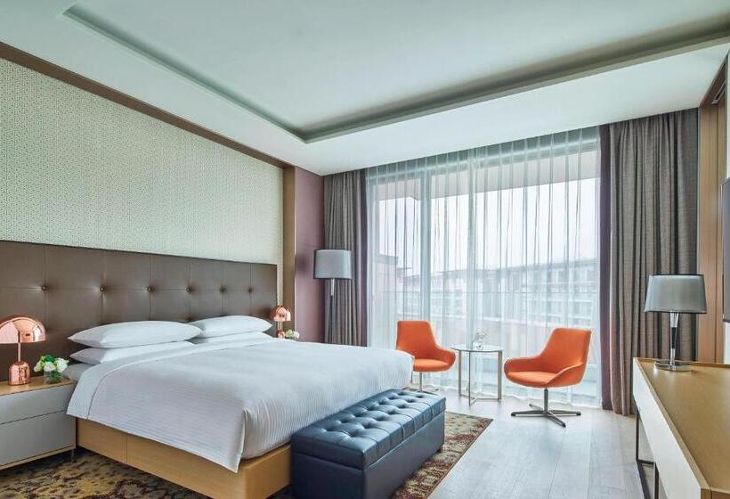 Люкс Deluxe Кровать Кинг, Marriott Jeju Shinhwa World